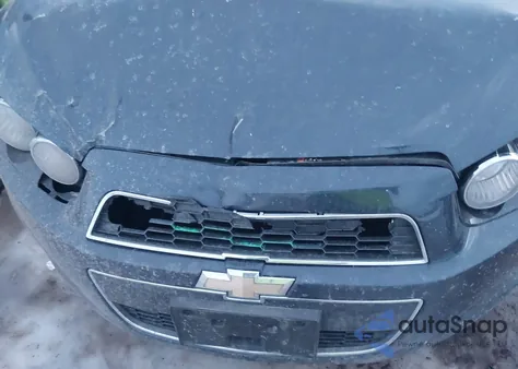 2015 Chevrolet Sonic Lt Auto z USA, uszkodzony, nr VIN 1G1JC5SH9F4154874